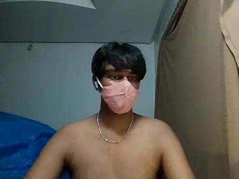 Snapshot of brownguy1234 chatting on 03-11-25, 09:26 brownguy1234 online show from 03-11-25, 09:26