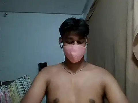 Snapshot of brownguy1234 chatting on 03-21-25, 06:40 brownguy1234 online show from 03-21-25, 06:40