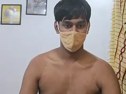 Snapshot of brownguy1234 chatting on 09-20-25, 01:45 brownguy1234 online show from 09-20-25, 01:45