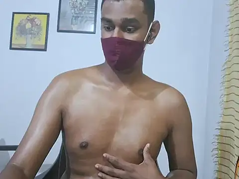 Snapshot of brownguy1234 chatting on 10-20-25, 04:46 brownguy1234 online show from 10-20-25, 04:46