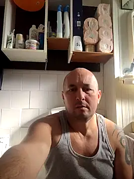 intx800 online show from 10-26-25, 08:09