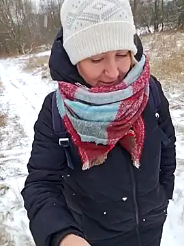 Snapshot of -Schweppes- chatting on 02-14-25, 09:34 -Schweppes- online show from 02-14-25, 09:34