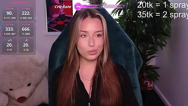 MonicaWeber  online show from 09-18-25, 01:13