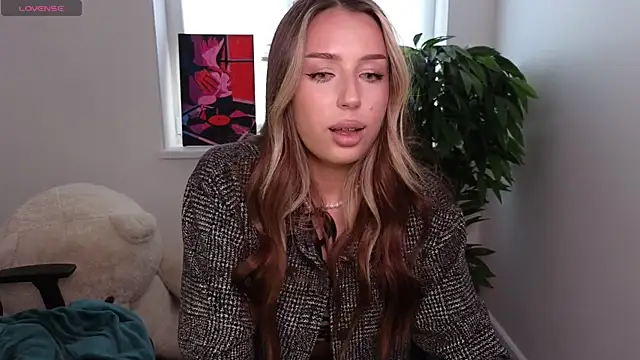 MonicaWeber  online show from 09-21-25, 01:13