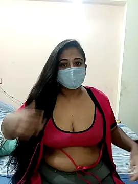 DIZZLING DIVA online show from 12-24-24, 07:00