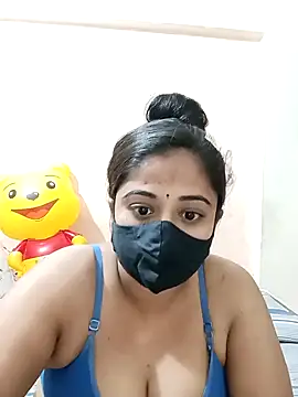 DIZZLING DIVA online show from 12-31-24, 02:08