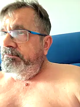 axecoman60 online show from 03-15-26, 11:05