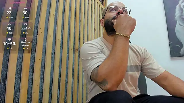 Luke  09 online show from 10-21-25, 01:01