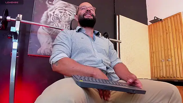 Luke  09 online show from 11-28-25, 11:13