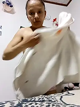 Snapshot of kahta_ardiente_sex chatting on 11-24-25, 09:25 kahta ardiente sex online show from 11-24-25, 09:25