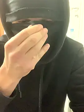 zhdiwbwnxi online show from 11-28-25, 08:50