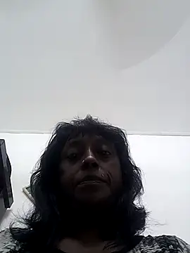 mamakarma1403 online show from 02-14-25, 11:20