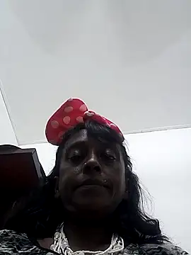 mamakarma1403 online show from 02-15-25, 10:44