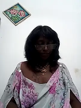 mamakarma1403 online show from 02-18-25, 05:20
