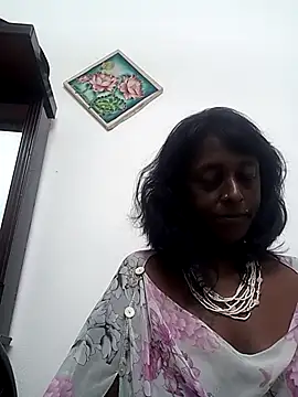 mamakarma1403 online show from 02-20-25, 09:44