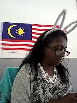 mamakarma1403 online show from 11-03-25, 04:25