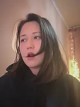 JoyFulLicss online show from 12-22-24, 06:04