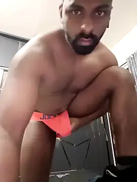 Snapshot of VivaanDRX chatting on 01-12-25, 11:50 VivaanDRX online show from 01-12-25, 11:50