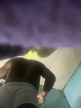 Snapshot of MrKman6ixx chatting on 01-27-25, 04:52 MrKman6ixx online show from 01-27-25, 04:52