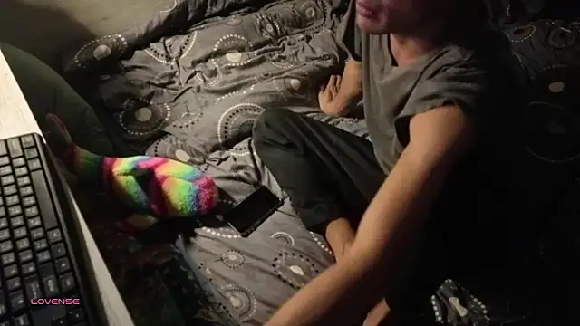 Big19Asia online show from 10-26-25, 03:51