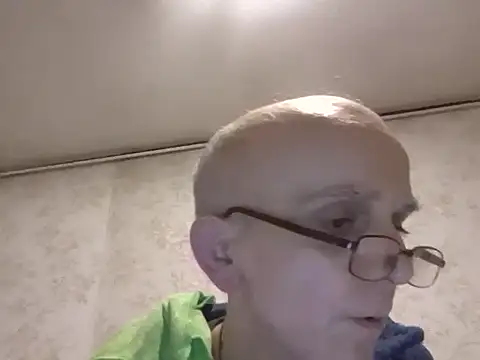 mariusica1xh online show from 12-19-25, 08:16