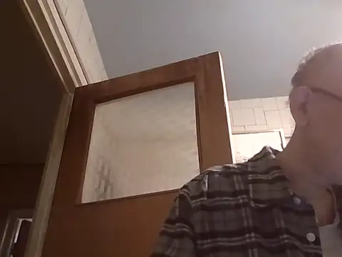 mariusica1xh online show from 01-15-26, 04:00