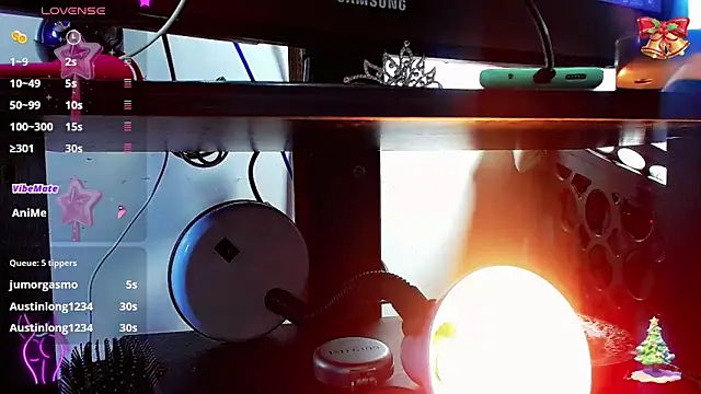 nicol gill  online show from 12-20-24, 04:46