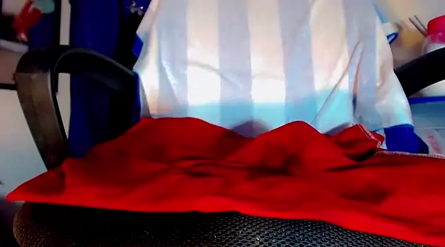 nicol gill  online show from 02-06-25, 02:37