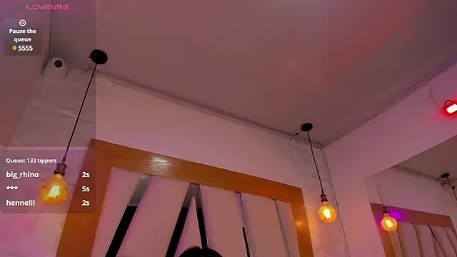 sophie ws online show from 12-31-24, 05:44