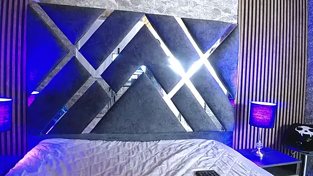 bellatrix25 online show from 12-12-24, 07:59