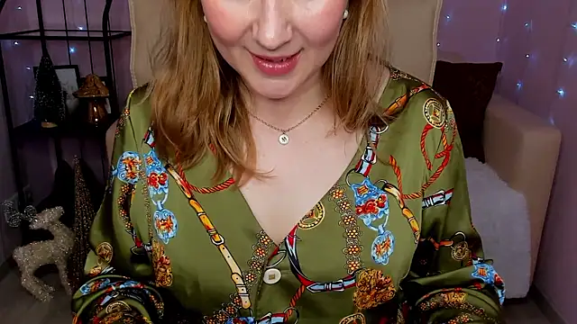 Helens love online show from 12-29-24, 01:56