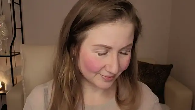 Helens love online show from 12-19-25, 06:42