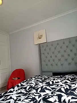 Snapshot of Candy_Love_18 chatting on 12-25-24, 02:13 Candy Love 18 online show from 12-25-24, 02:13