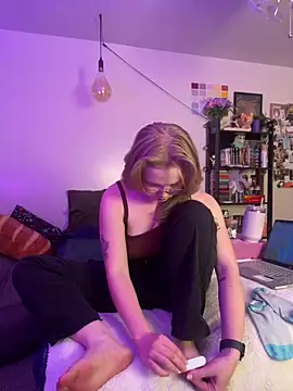 Snapshot of AddalineSwift chatting on 01-29-25, 02:30 AddalineSwift online show from 01-29-25, 02:30