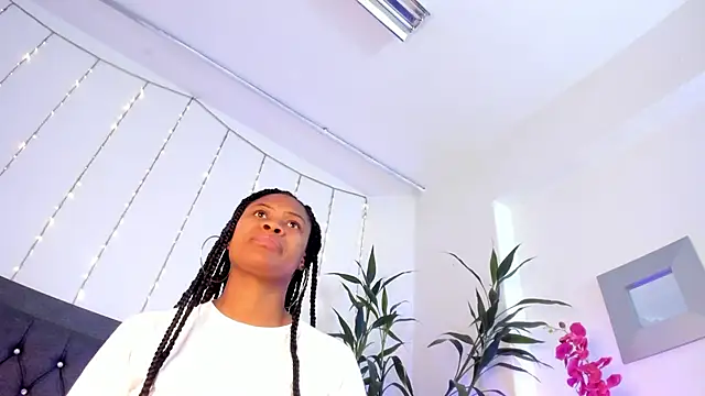 ebony hot1 online show from 12-11-24, 02:11