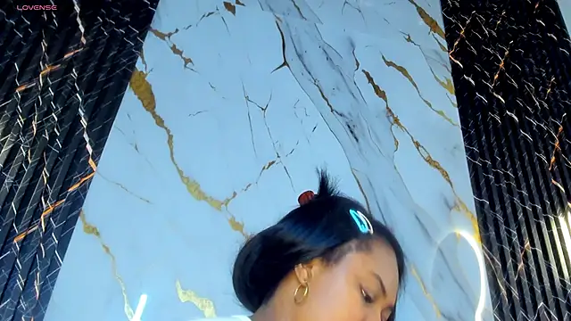 ebony hot1 online show from 11-17-25, 02:56