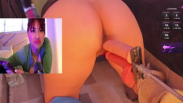 jolee   online show from 11-30-25, 09:41