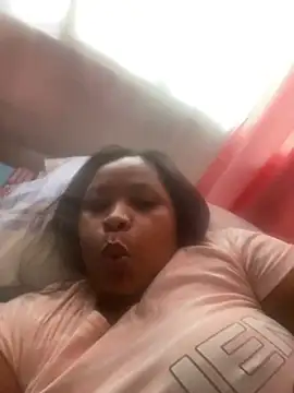 Snapshot of Ashleypumper chatting on 12-27-24, 04:54 Ashleypumper online show from 12-27-24, 04:54