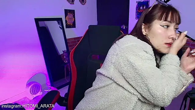 Snapshot of hitomi_arata chatting on 01-19-26, 03:54 hitomi arata online show from 01-19-26, 03:54