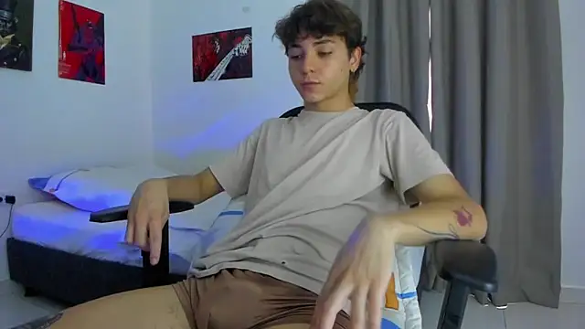 Joe23   online show from 10-17-25, 08:33