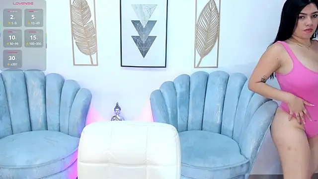 naomii campbell  online show from 09-11-25, 01:22