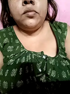 Beautyy38 online show from 10-13-25, 06:41