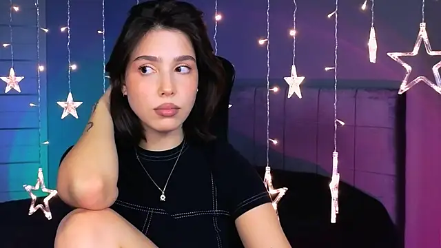 Stacy Gonzales  online show from 10-09-25, 12:25