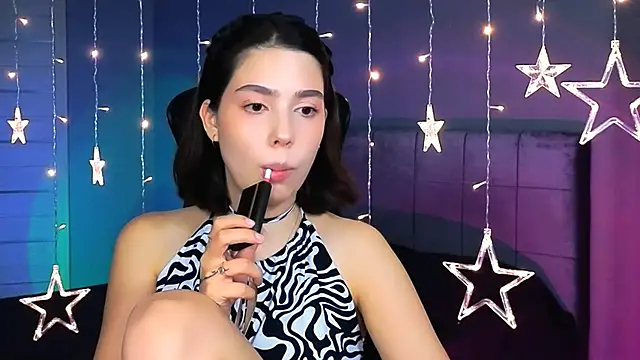 Stacy Gonzales  online show from 10-11-25, 09:41