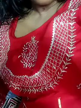 Snapshot of Wifesuman40 chatting on 12-10-24, 10:17 Wifesuman40 online show from 12-10-24, 10:17