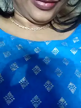 Snapshot of Wifesuman40 chatting on 12-15-24, 03:24 Wifesuman40 online show from 12-15-24, 03:24