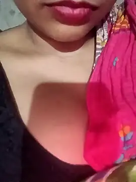 Snapshot of Wifesuman40 chatting on 01-04-25, 05:16 Wifesuman40 online show from 01-04-25, 05:16