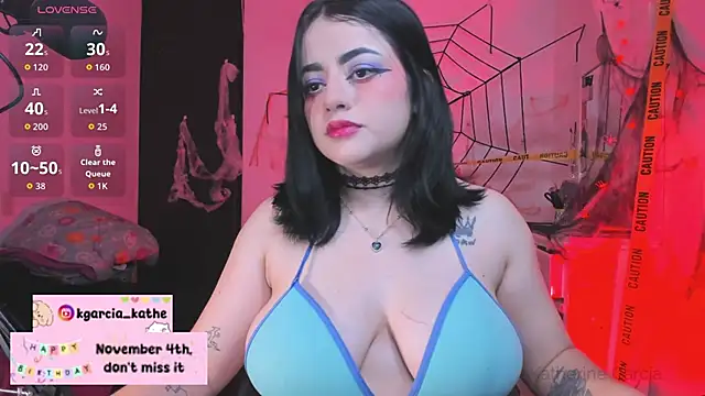 Snapshot of Lin-cute chatting on 10-26-25, 08:42 Lin-cute online show from 10-26-25, 08:42