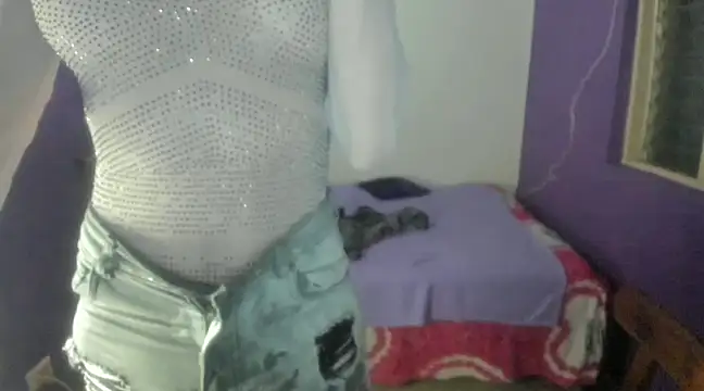 Snapshot of Unicorn_Mistress chatting on 03-14-25, 05:27 Unicorn Mistress online show from 03-14-25, 05:27