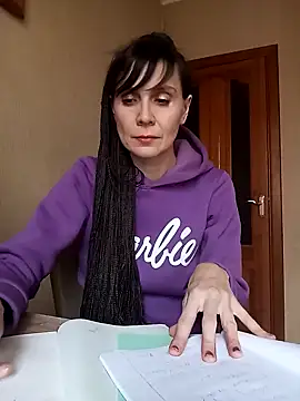 Francenia lolis online show from 12-21-24, 10:06